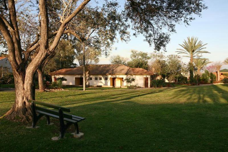 Nir Etzion Resort Ein Hod Exterior photo